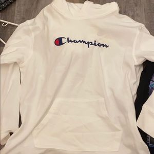 Longs sleeved champion shirt with hood